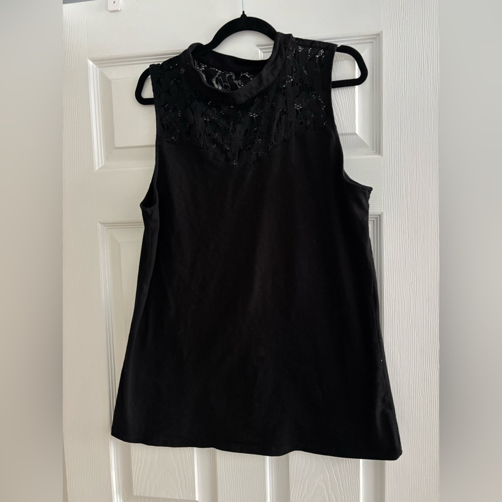 NWOT BLACK SLEEVELESS TOP BY TORRID SIZE 3X